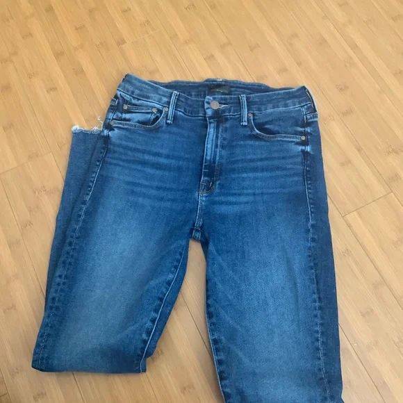 MOTHER Denim The Looker Ankle Fray - Picture 7 of 10